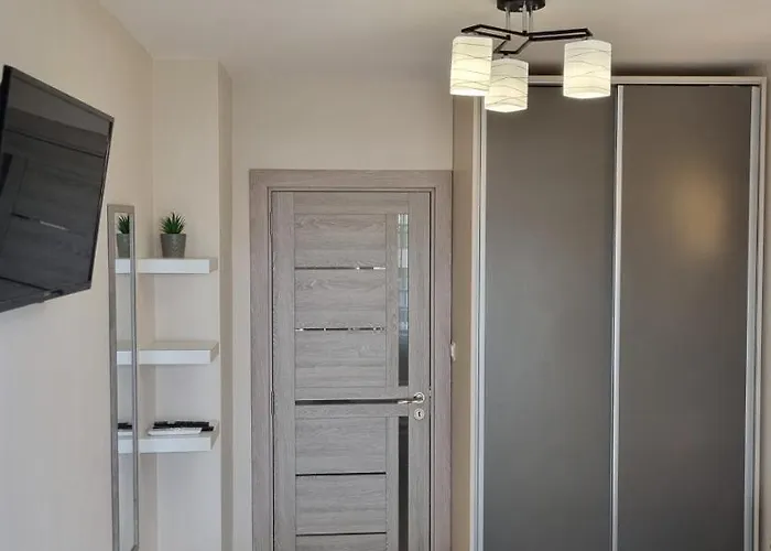 Sky - Location - 2 Minutes To South & South Park - 8 Minutes To Old Town Apartamento