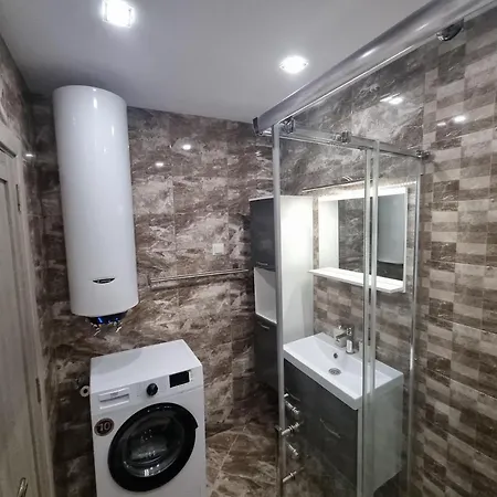 Sky - Location - 2 Minutes To South & South Park - 8 Minutes To Old Town Apartament *