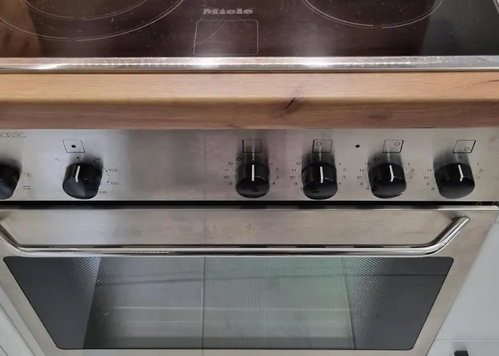 Sky - Location - 2 Minutes To South & South Park - 8 Minutes To Old Town * Νεσέμπαρ