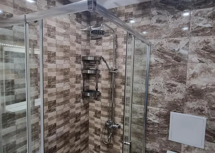 Διαμέρισμα Sky - Location - 2 Minutes To South & South Park - 8 Minutes To Old Town *