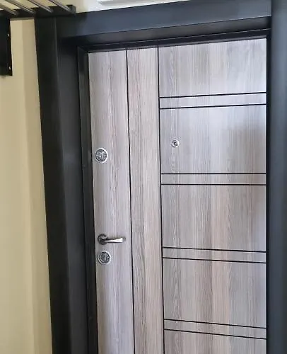 Διαμέρισμα Sky - Location - 2 Minutes To South & South Park - 8 Minutes To Old Town